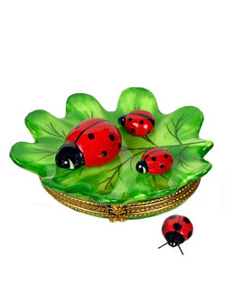 ladybugs on leaf Limoges box