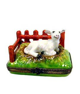 Limoges box Lamb lying by fence