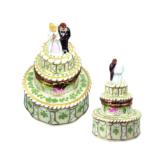 Laclaire wedding cake Limoges box with bride and goom